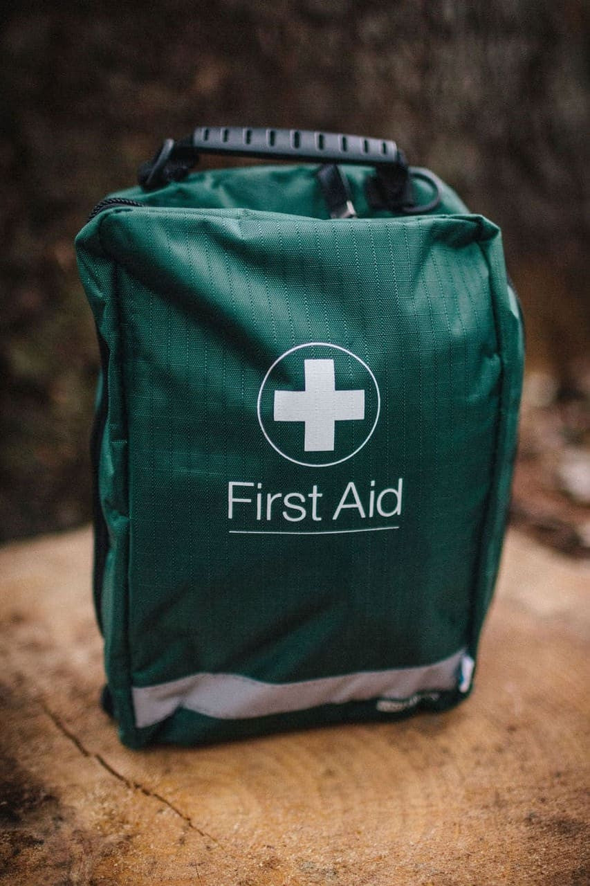 120-PIECE Custom-Curated First Aid Kit (GREEN)