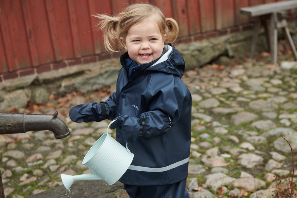 Tips to Pick the Best Raincoat for Your Child