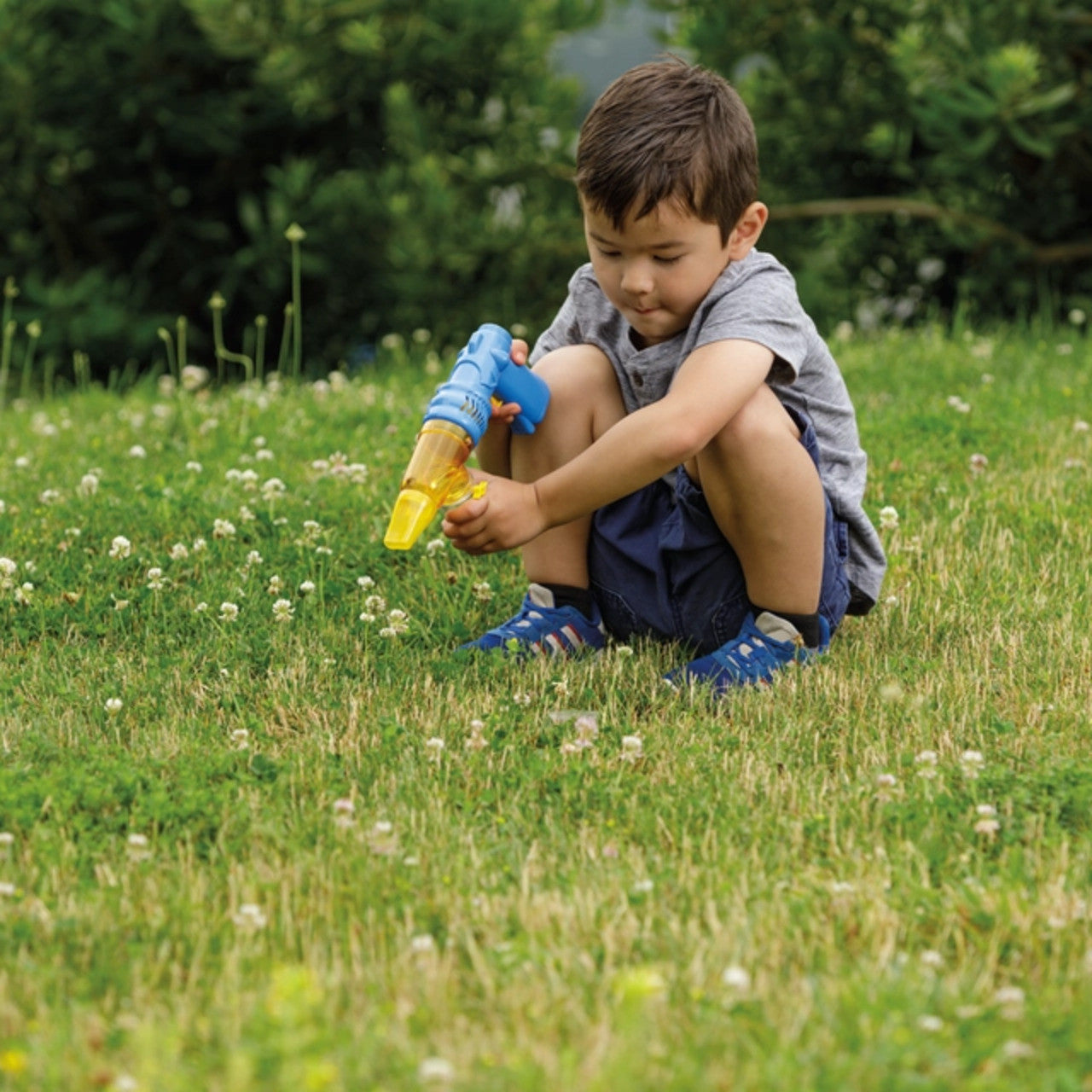 Beetle & Bee Bug Vacuum Set For Outdoor Play