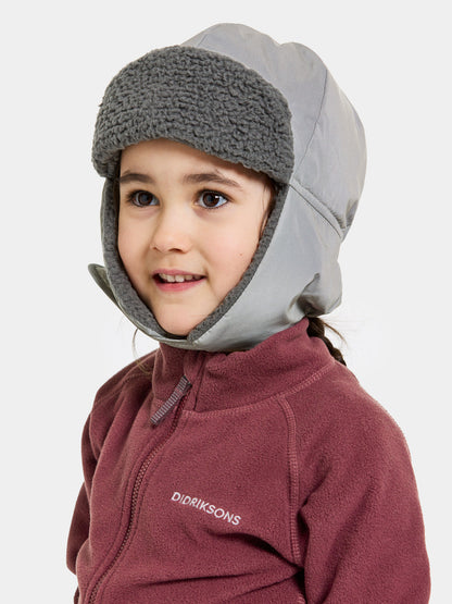 Kids Biggles Reflective Trapper Style Winter Hat – Waterproof, Fleece Lined | Didriksons 