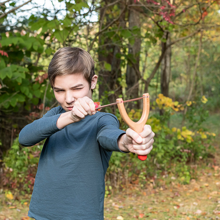 Huckleberry Slingshot | Classic Outdoor Target Game