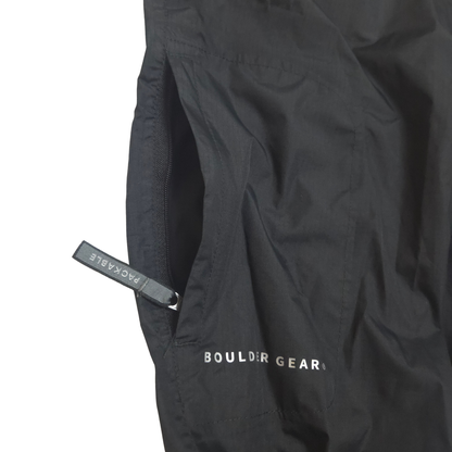 Hand pockets zippers