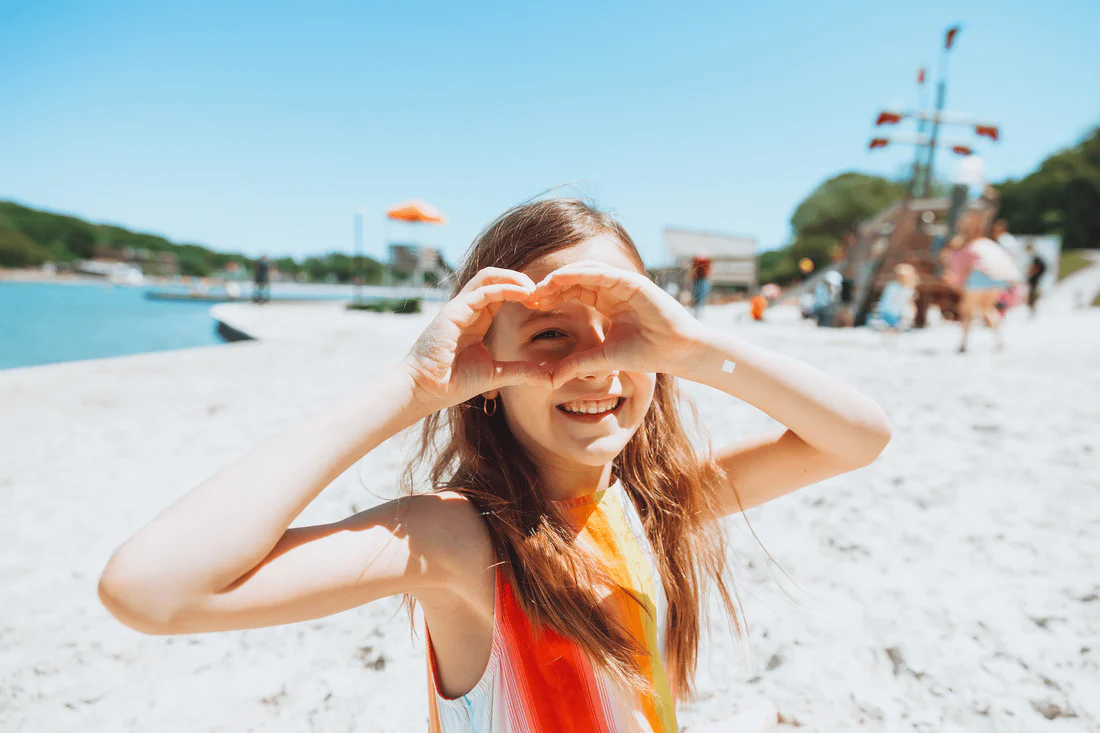 Kids Sun Stickers UV Detection Patches - Sunscreen Reminder Dots | NATPAT